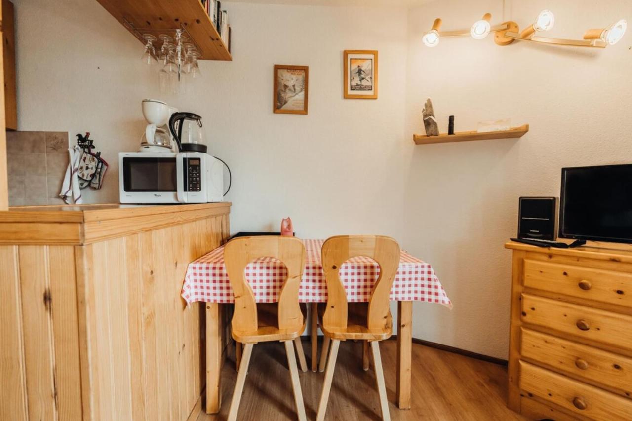 Апартаменты Furnished Studio At The Foot Of The Slopes With A Balcony & Mountains View Сен-Жерве-Ле-Бэн Экстерьер фото